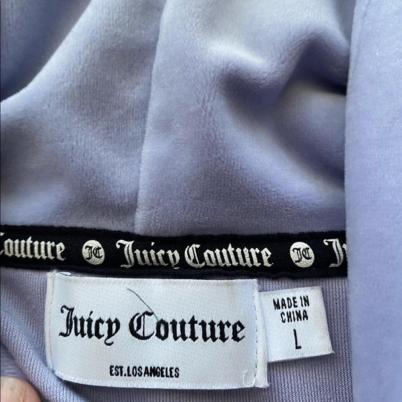 Juicy Couture Velour Track Set - Picture 5 of 5